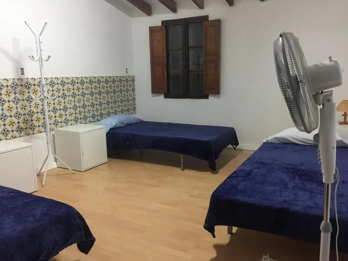 Albergue De Transeuntes Mal Pas Hostel Alcúdia